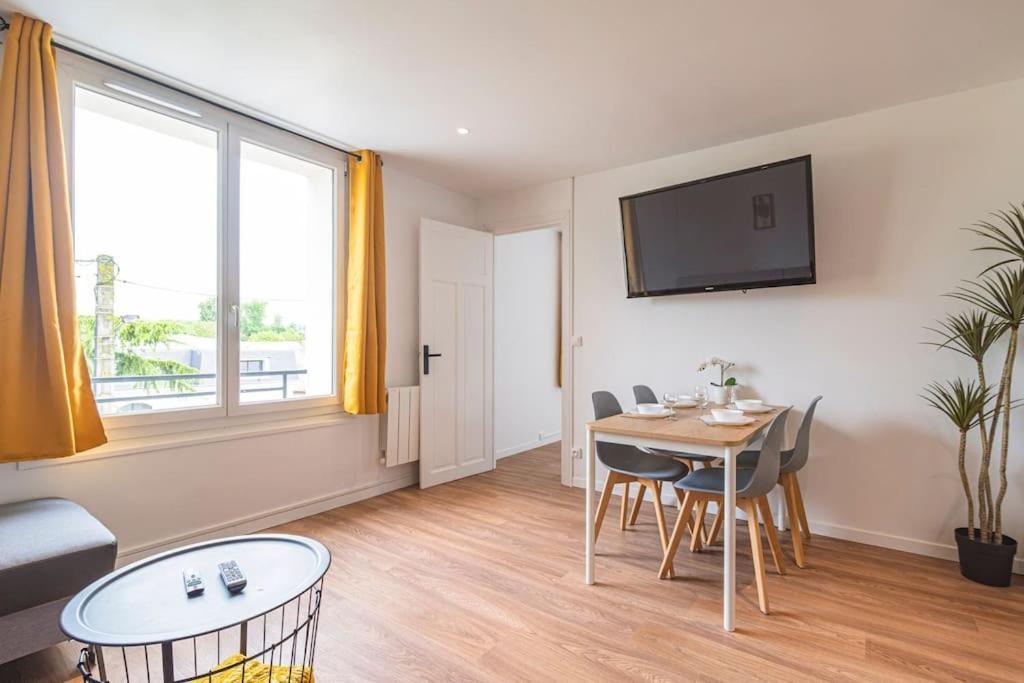 "Le Chaleureux" Appartement Pour 4 Personnes Isles-sur-Suippe Dış mekan fotoğraf